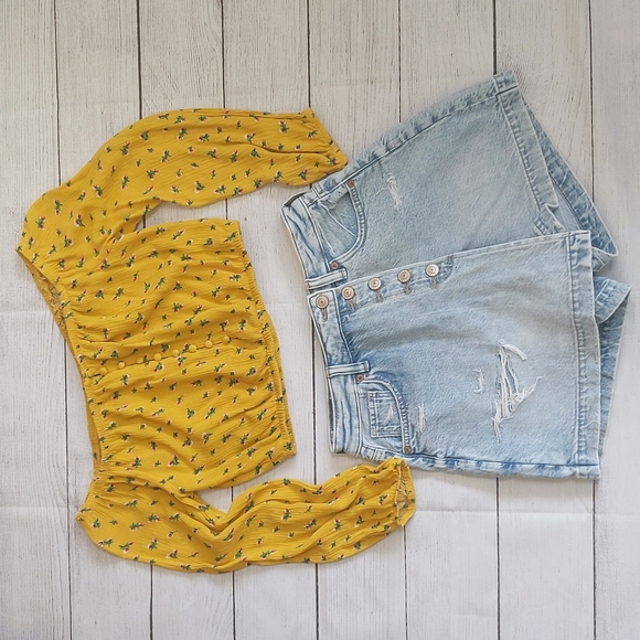 LA Hearts — Yellow Long Sleeve Flowery Crop Top - Size S - Picture 2 of 11